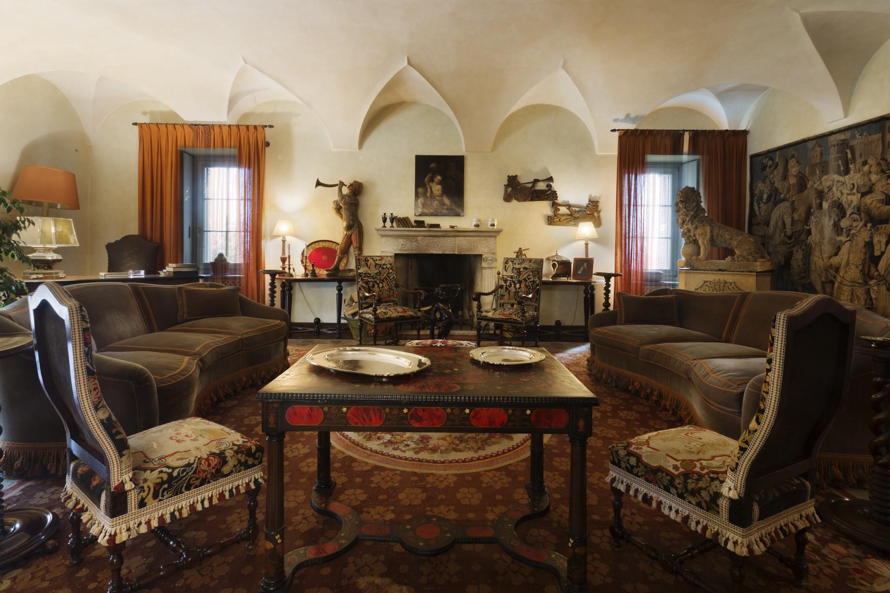 Historische Villa auf dem Land von Biella - 6