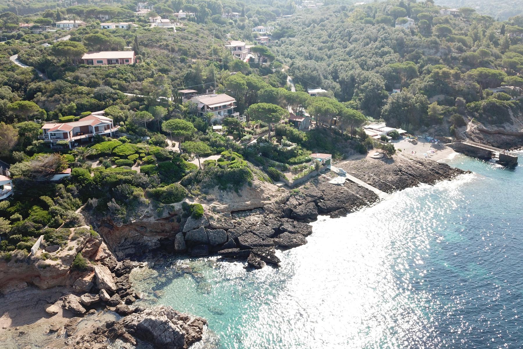Villa avec une vue à couper le souffle  sur la mer et accès direct à la plage - 2