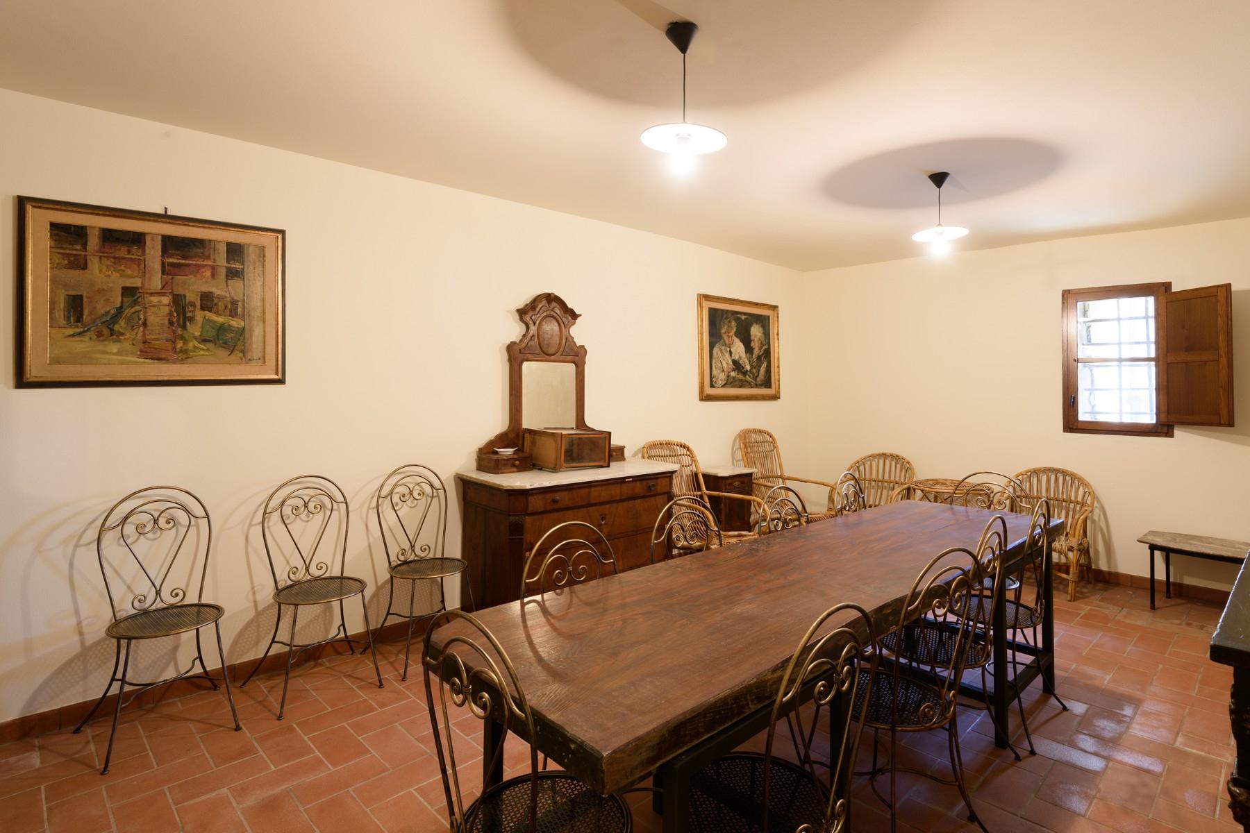 Historical palace of the 10th century in the heart of the Val di Chiana - 16
