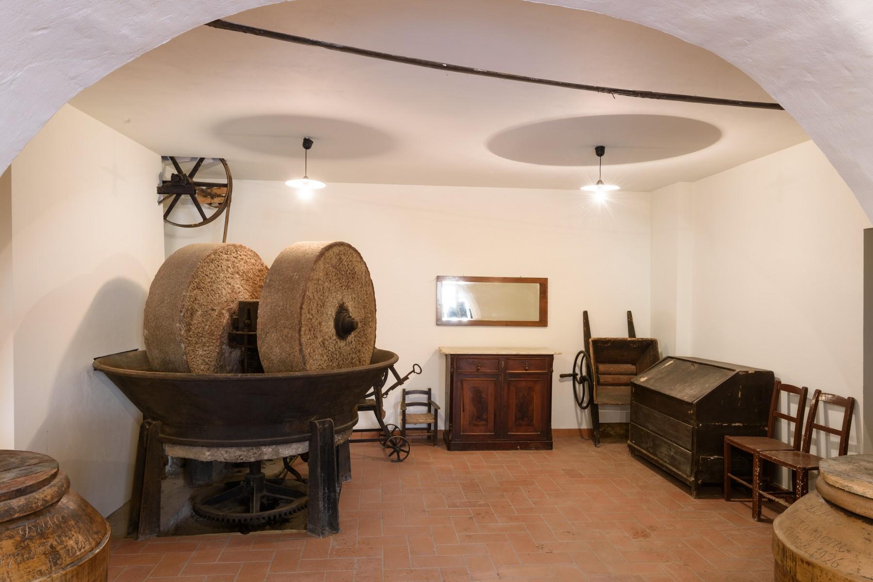 Historical palace of the 10th century in the heart of the Val di Chiana - 18
