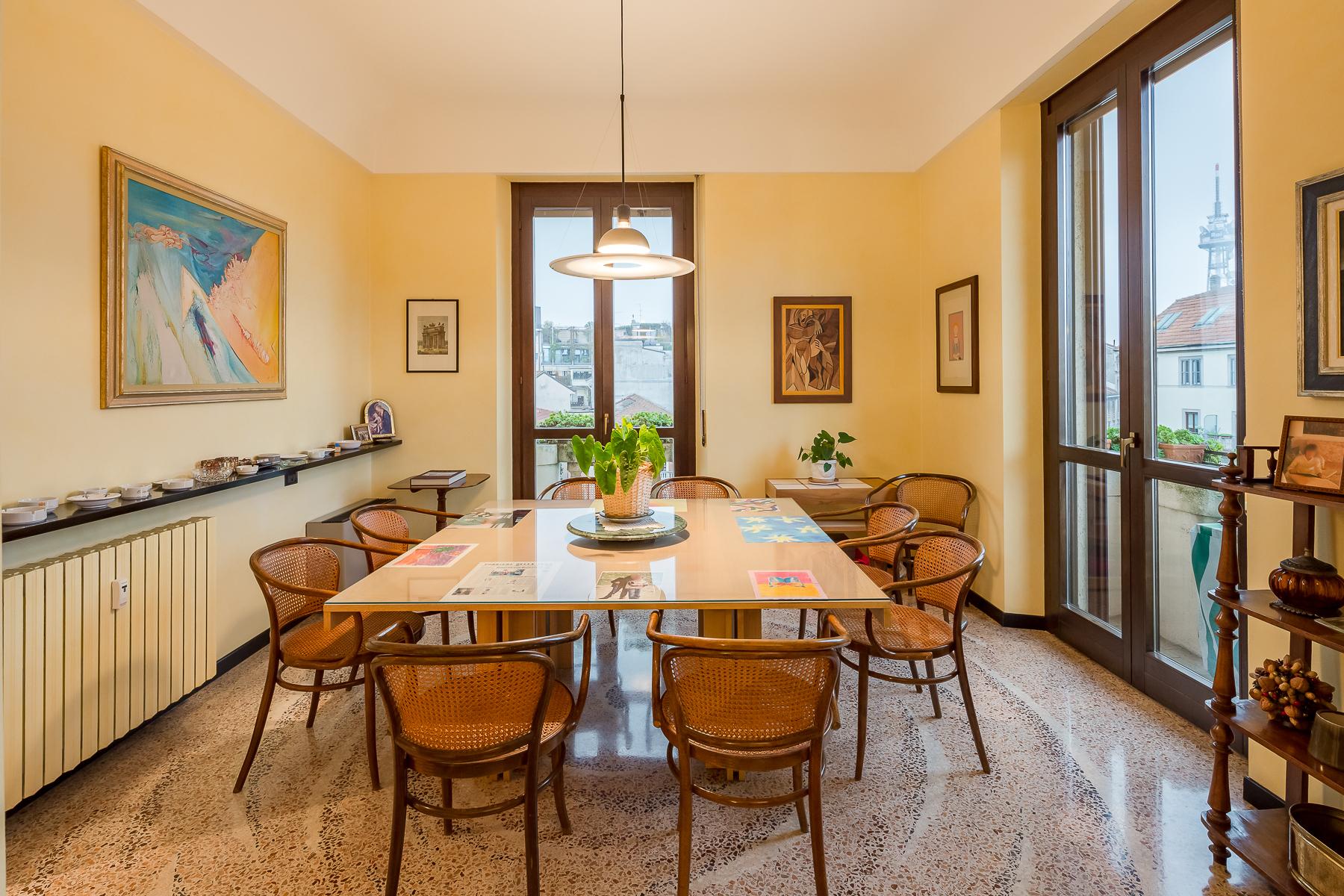 Charming penthouse with terrace at the Arco della Pace - 8