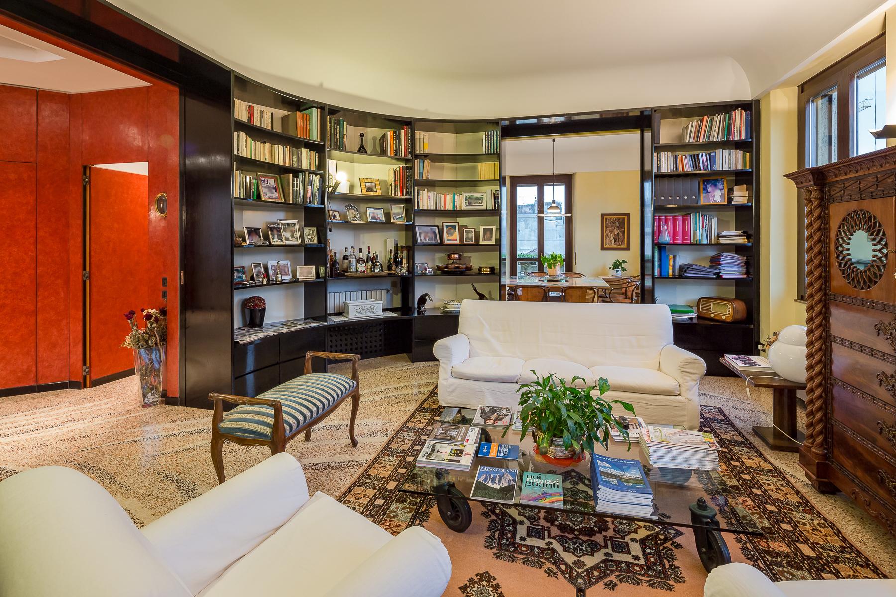 Charming penthouse with terrace at the Arco della Pace - 6