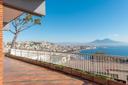 Imponente villa panoramica con giardino e terrazzi, in vendita, Napoli | Sotheby’s Realty Italy - 16