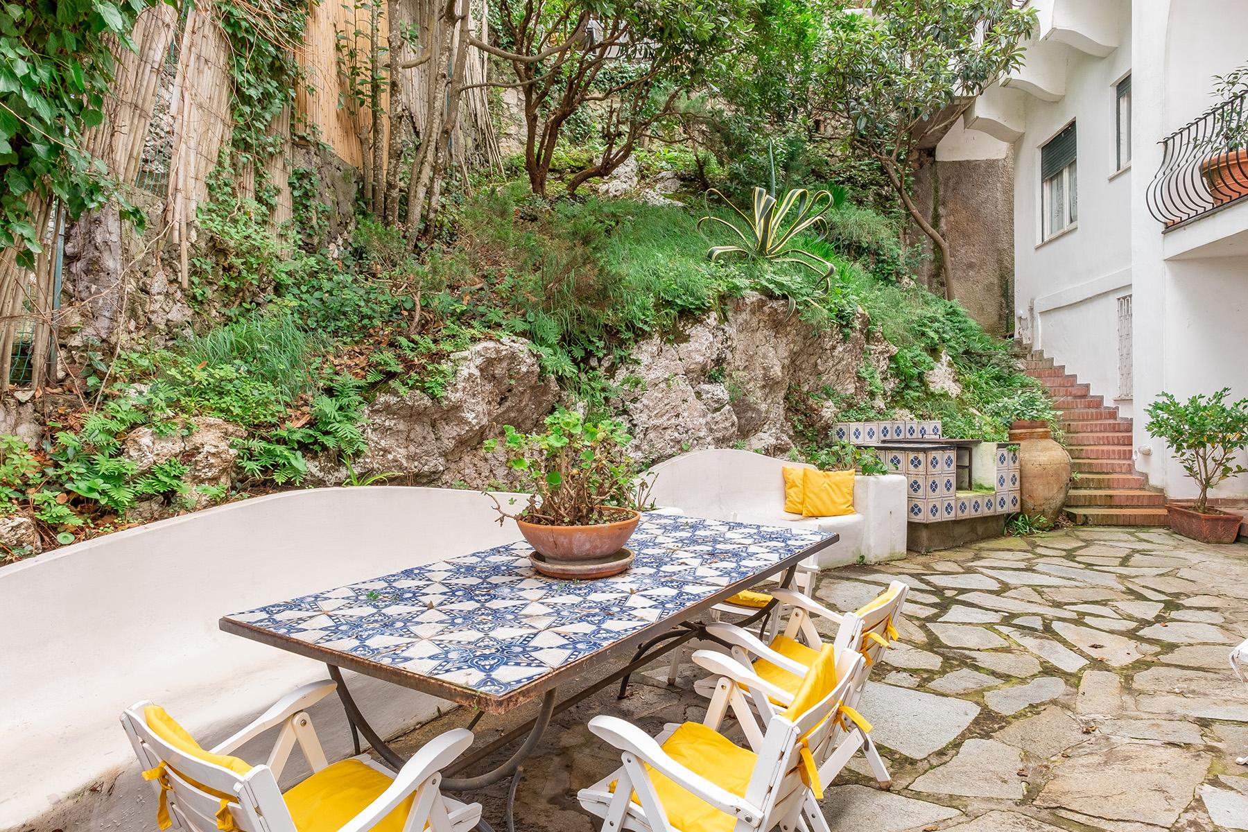 Superbe villa avec piscine à quelques pas du centre de Capri - 13