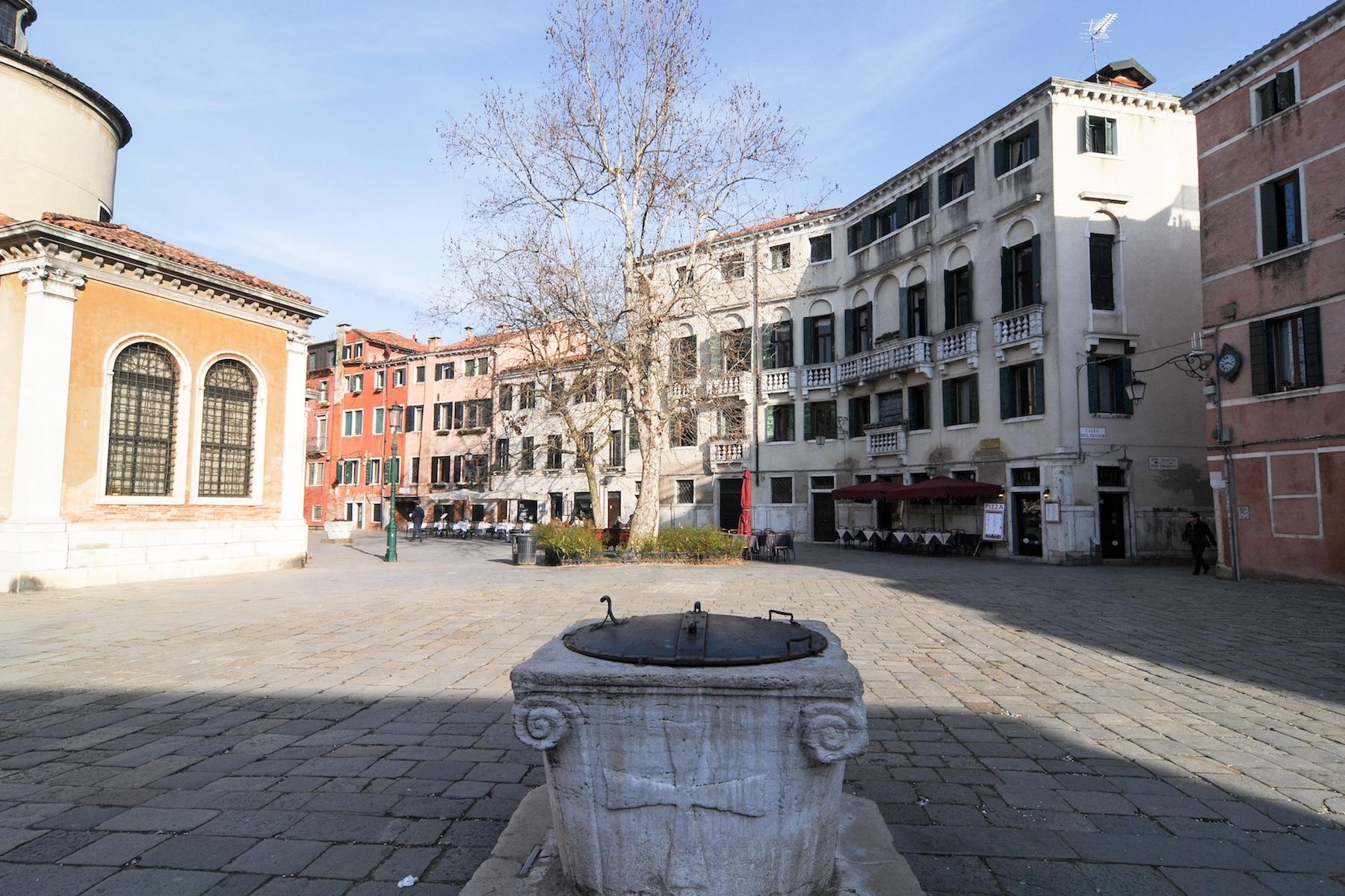 Elegant piano nobile with terrace Santa Croce - 13