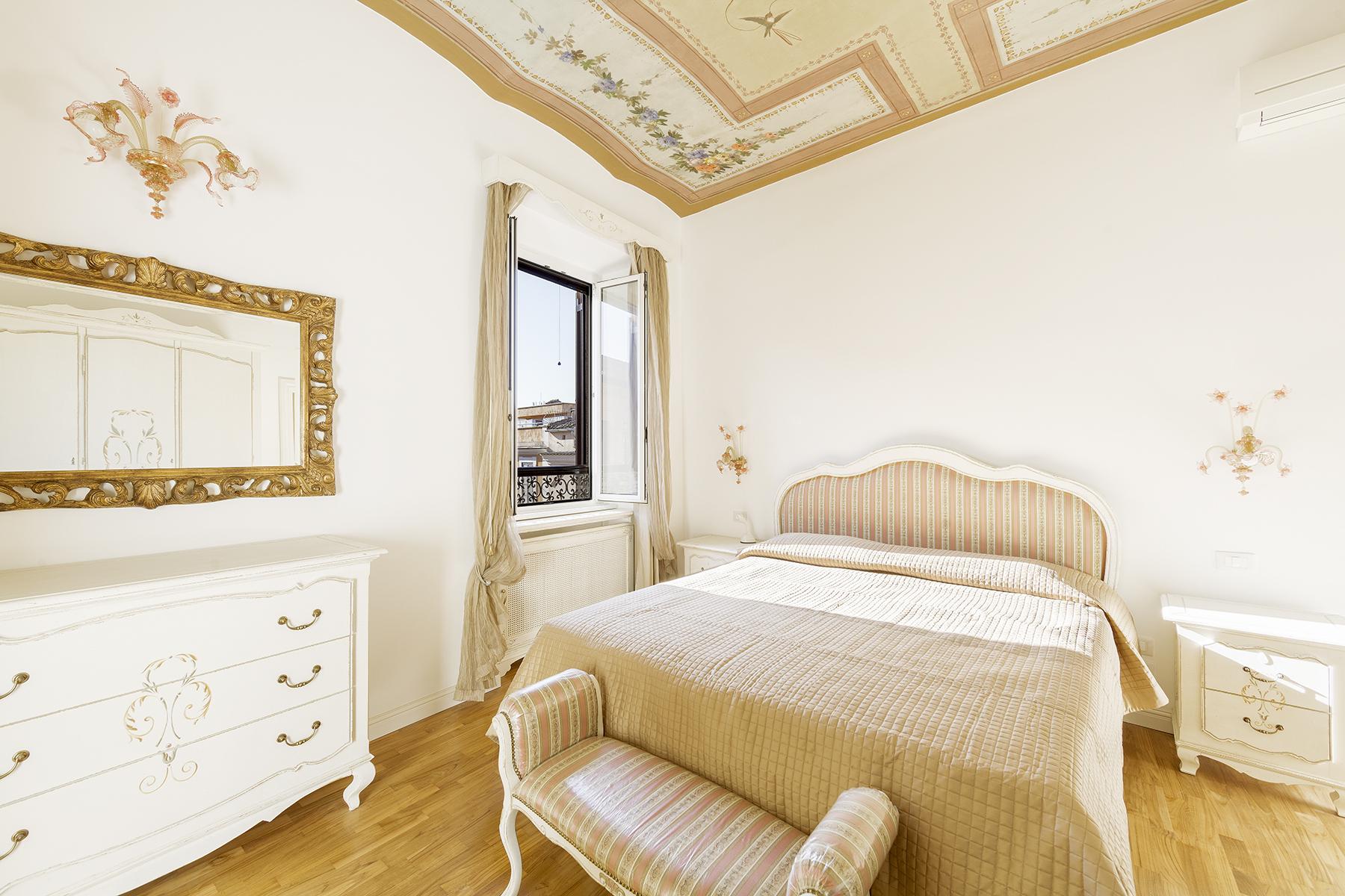 Apartment of great charm in Trastevere neighbourhood - 12