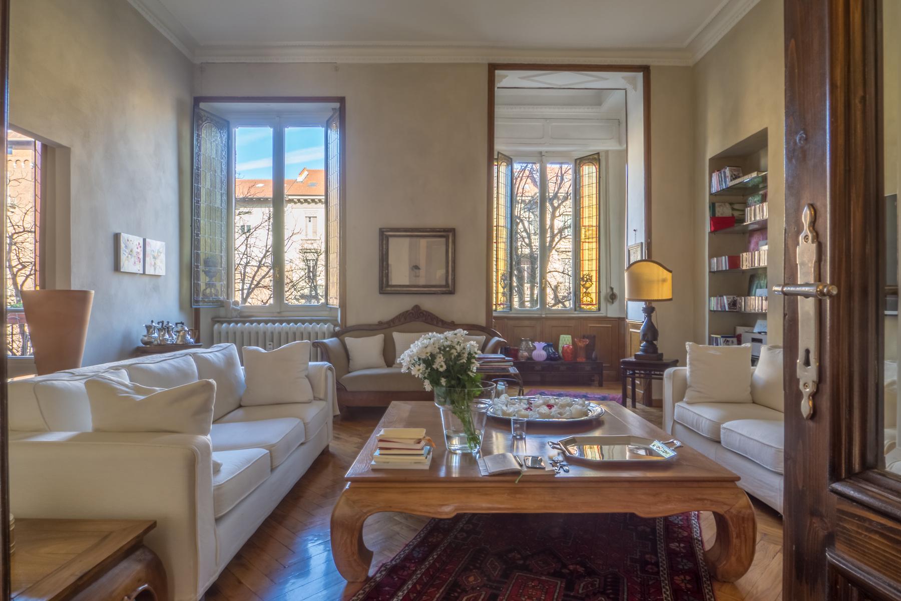 Elegant apartment in the heart of the Crocetta neighborhood - 2