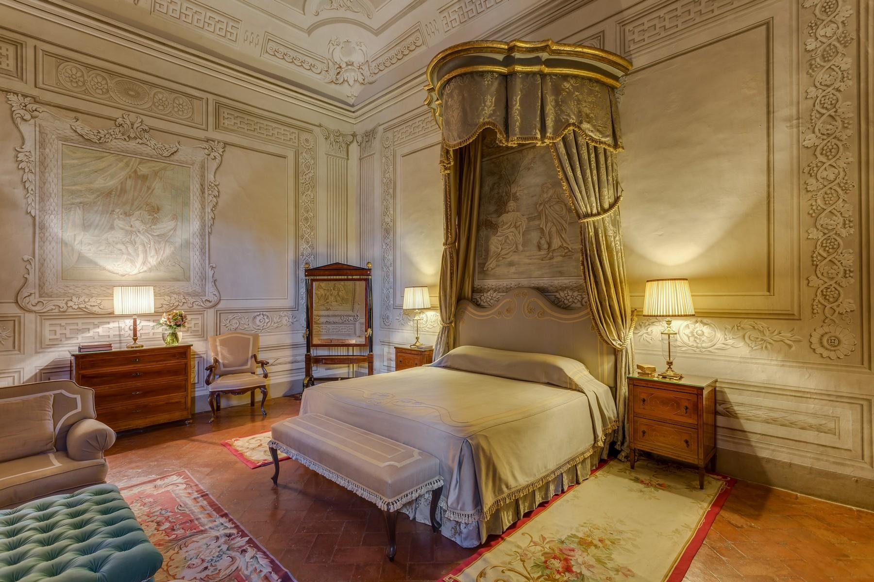 Wunderschöne Villa der Renaissance mit Pool auf den Hügeln von Florenz - 20