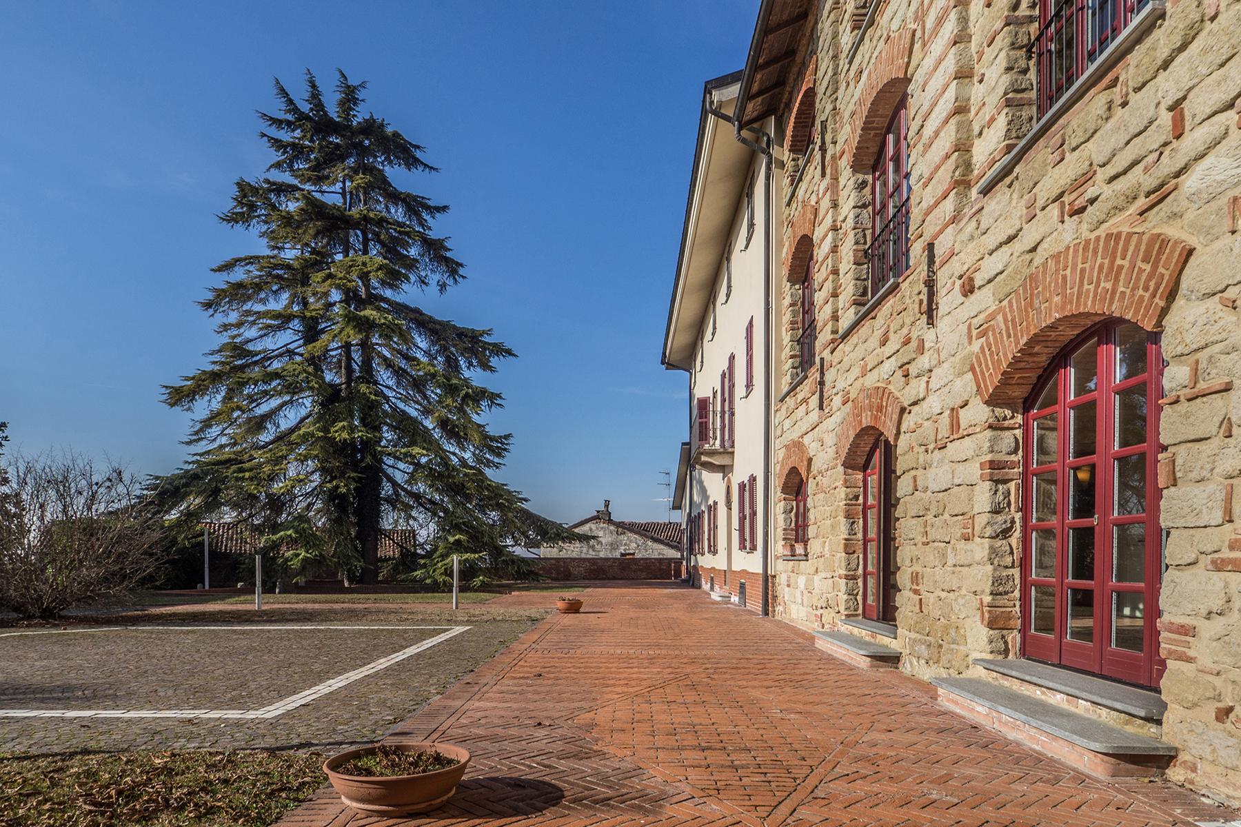 Prestigioso casale nelle colline del Monferrato - 24