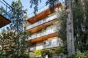 Meraviglioso appartamento immerso nel verde del parco di Villa Brasini, in vendita, Roma | Sotheby’s Realty Italy - 1