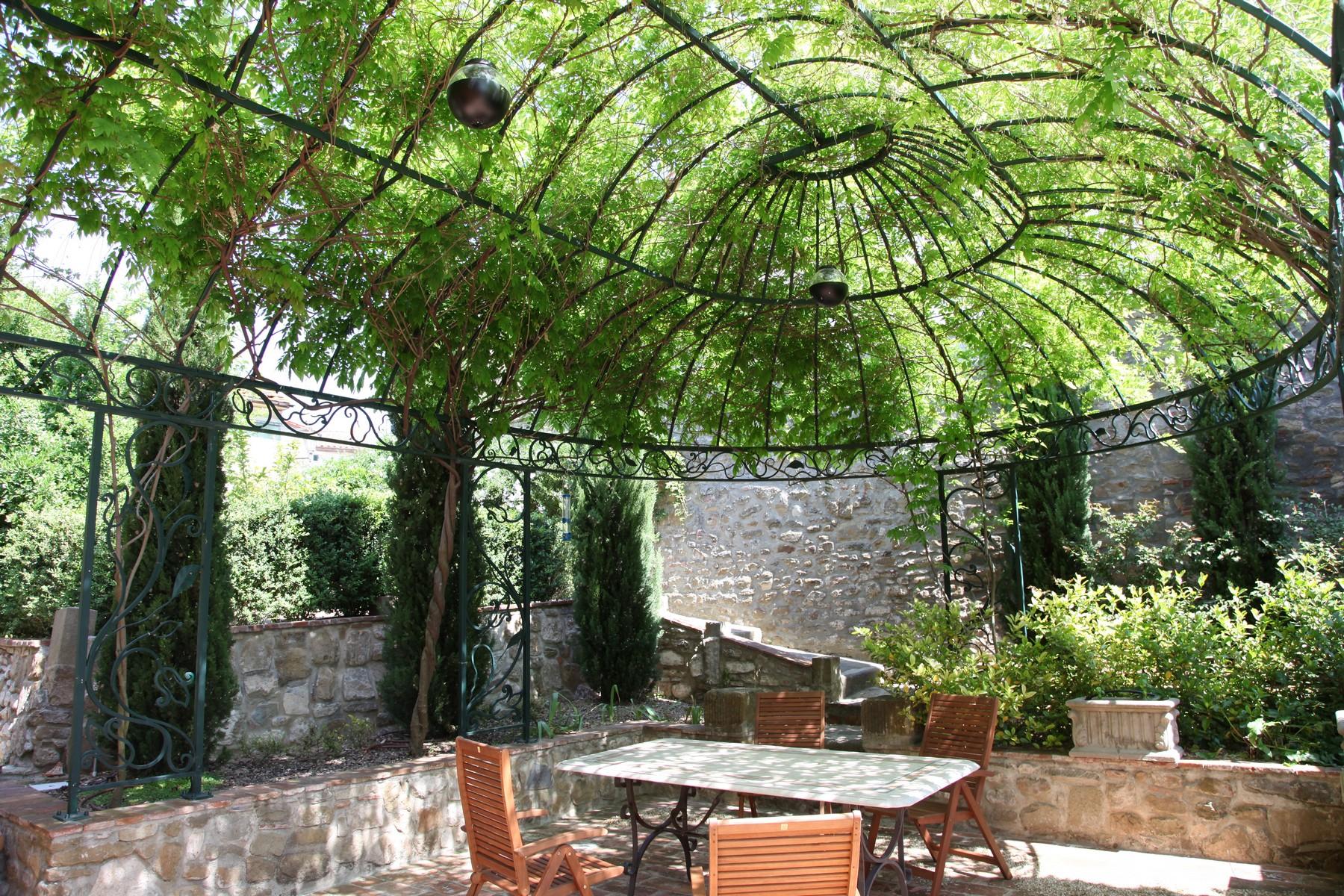 Wunderschöne Villa in der Nähe des Golfplatzes in Montecatini Terme - 5