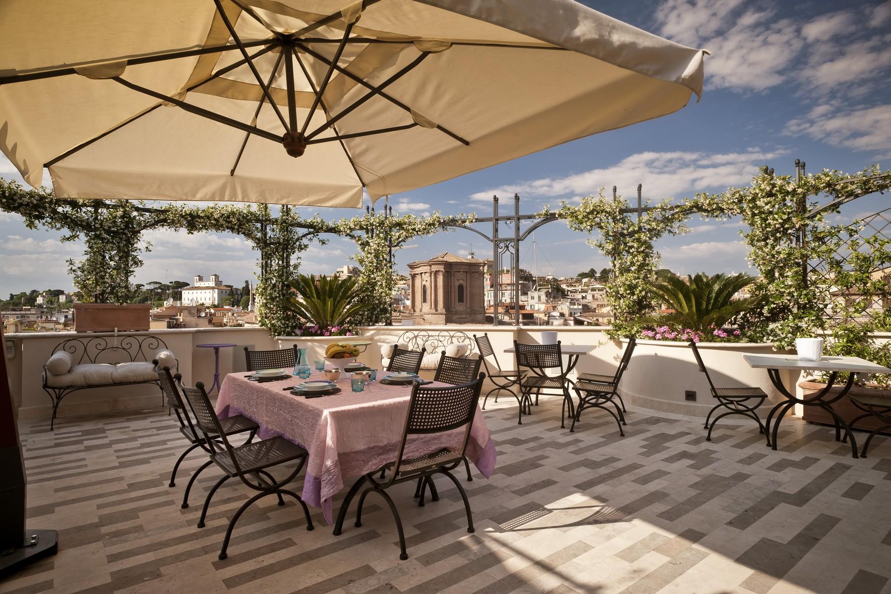 Luxus-Penthouse mit Panorama-Terrasse und Blick auf die ganze Stadt Rom - 1