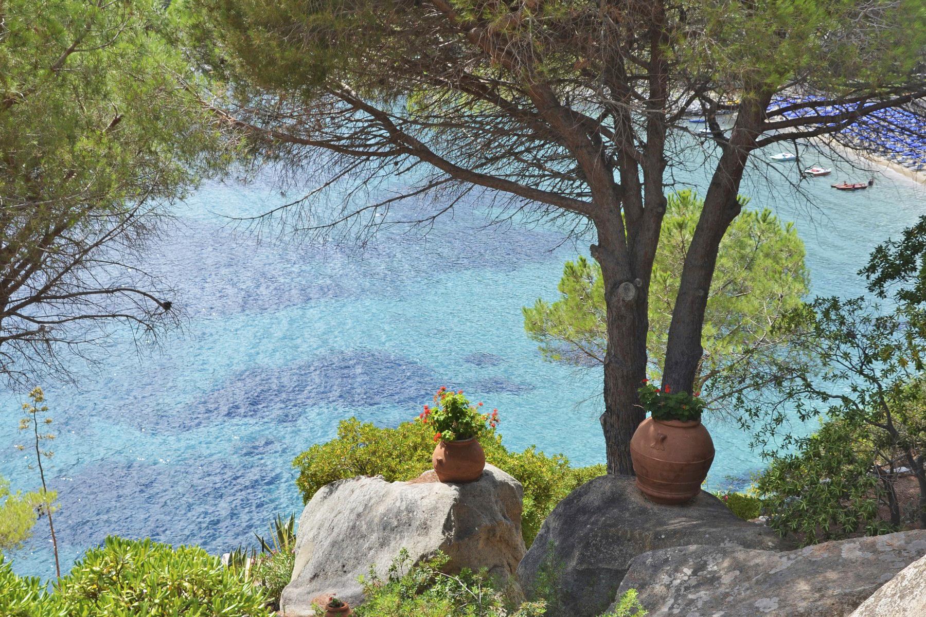 Wunderschöne Villa am Meer mit herrlichem Blick - 2