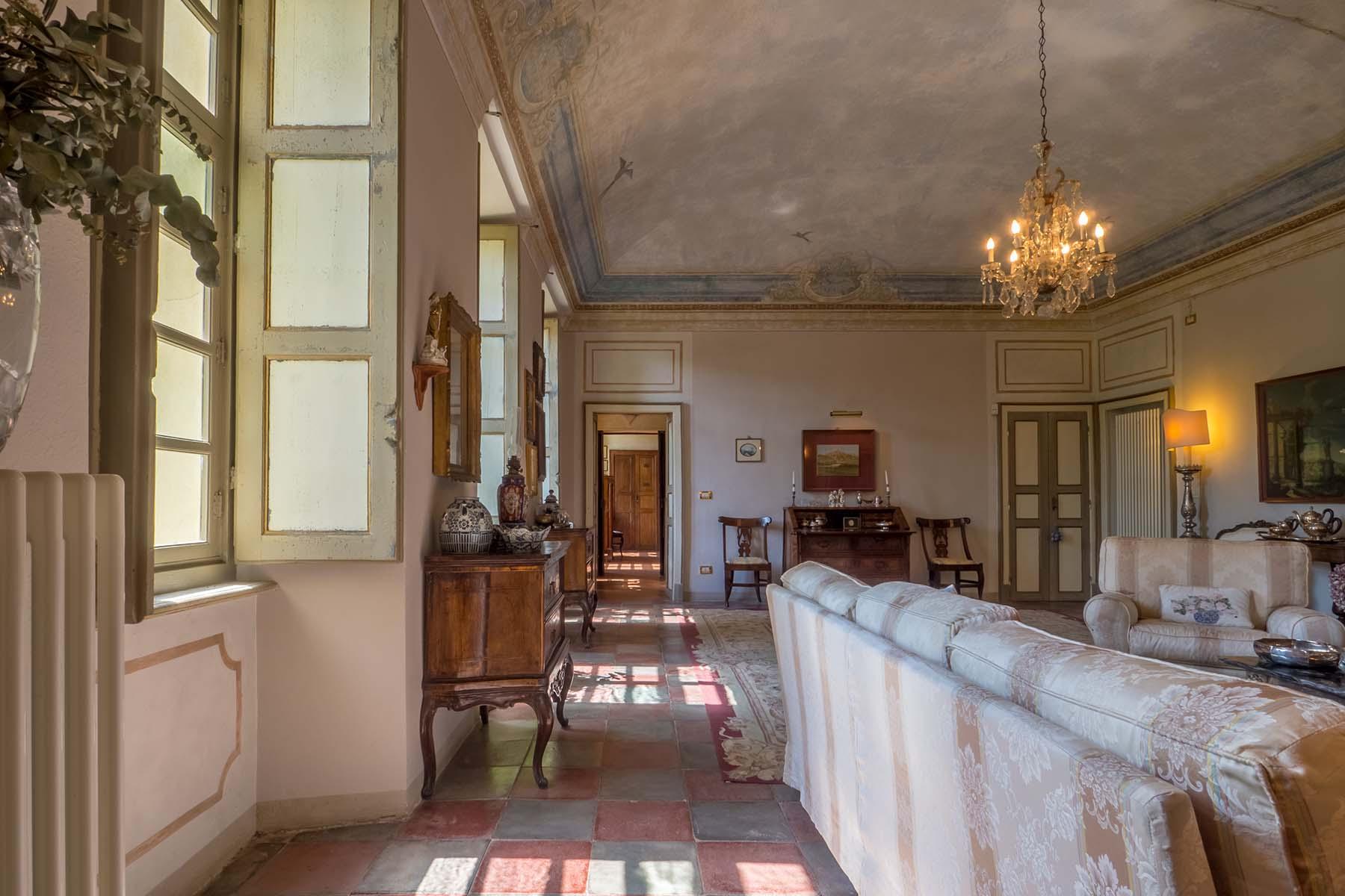 Elegante historische Villa im Herzen vom Monferrato Gebiet - 4