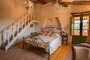Splendido casale immerso nelle dolci colline Toscane, in vendita, Monte San Savino | Sotheby’s Realty Italy - 12