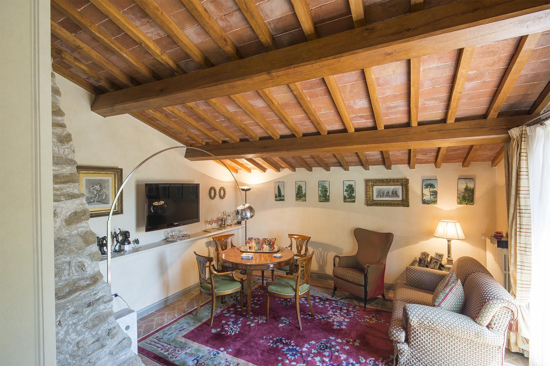 Потрясающий загородный дом на тосканских холмах Винчи - 8