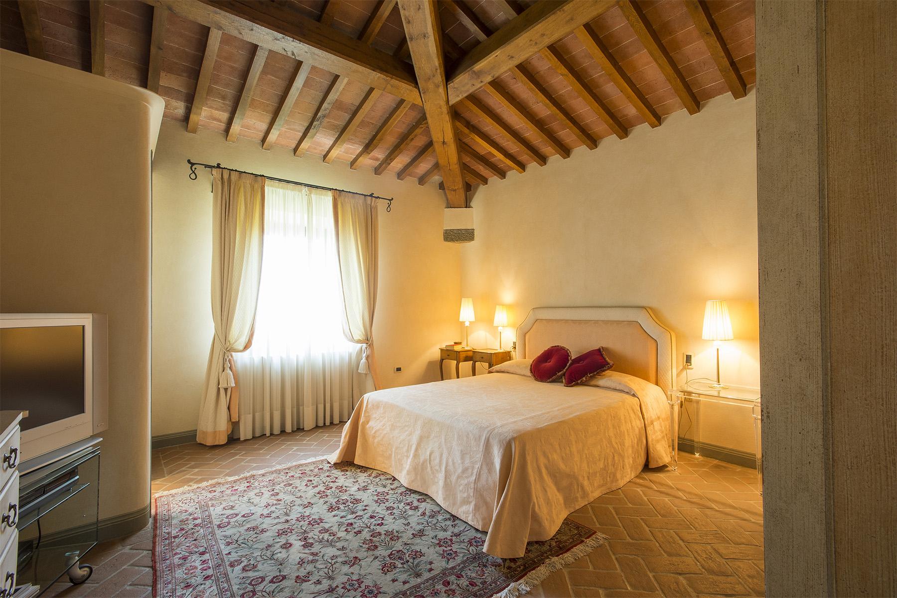 Stunning countryhome on the Tuscan hills of Vinci - 17