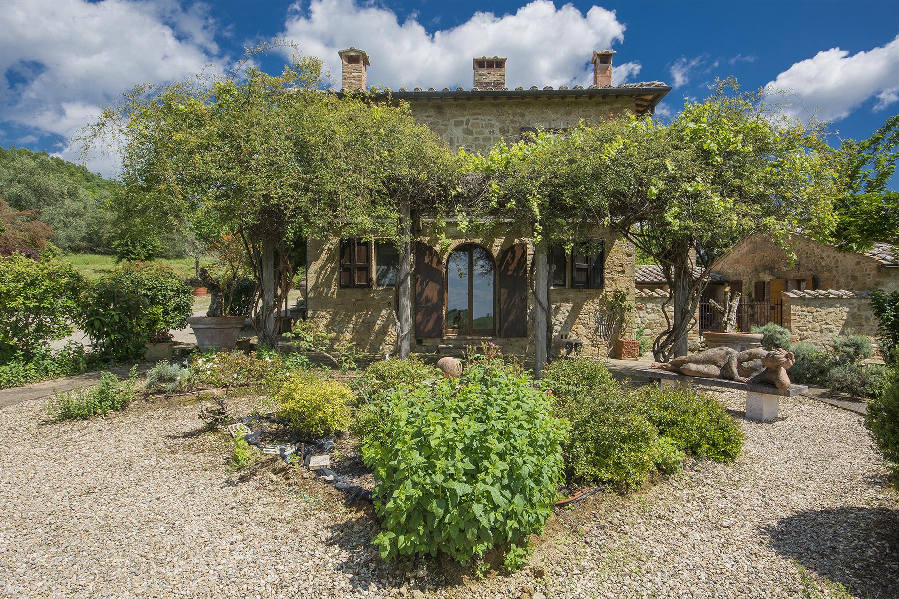 Historical country house with spectacular view of the Val d'Orcia - 3