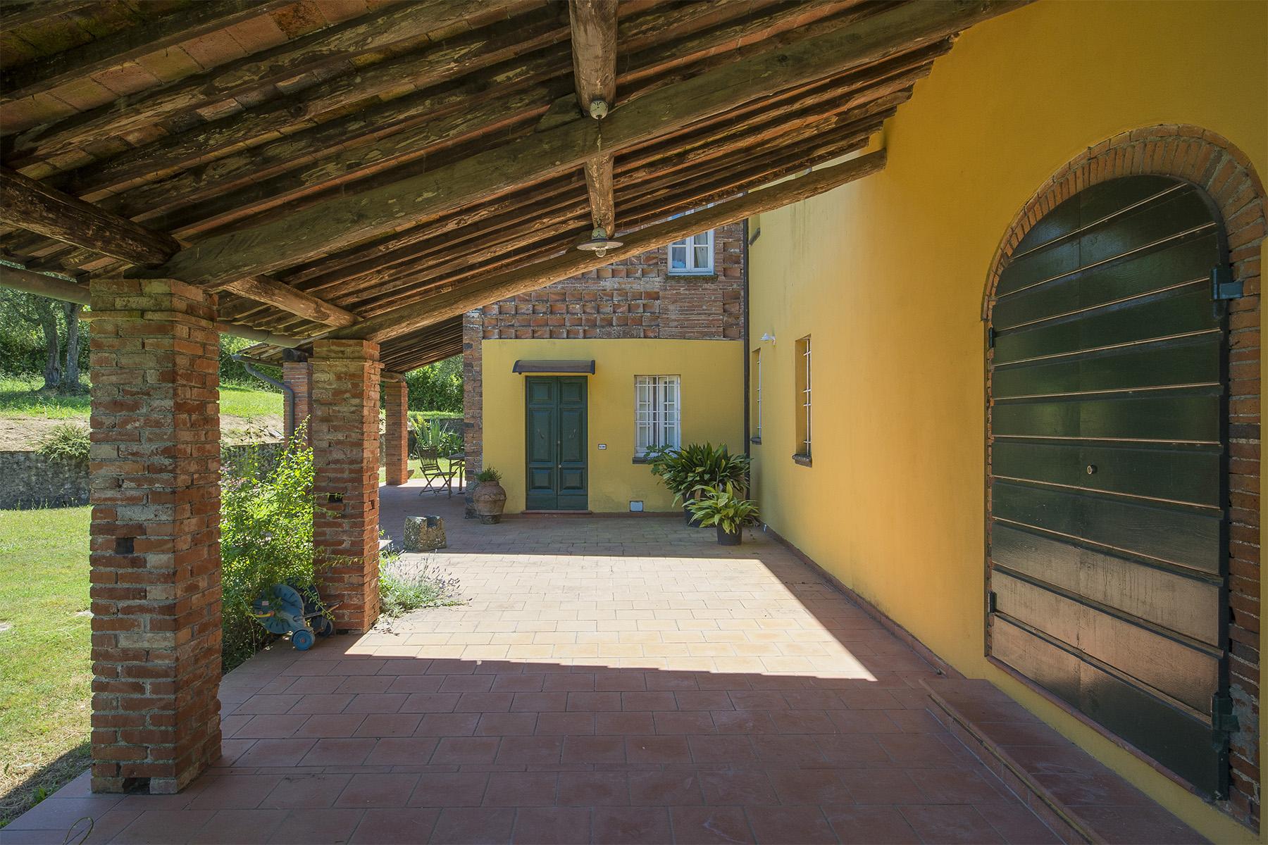 Beautiful farmhouse on the rolling hills of Lucca - 15