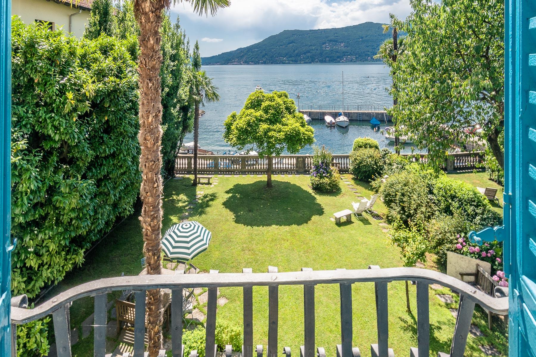 Historic house directly on Lake Maggiore - 37