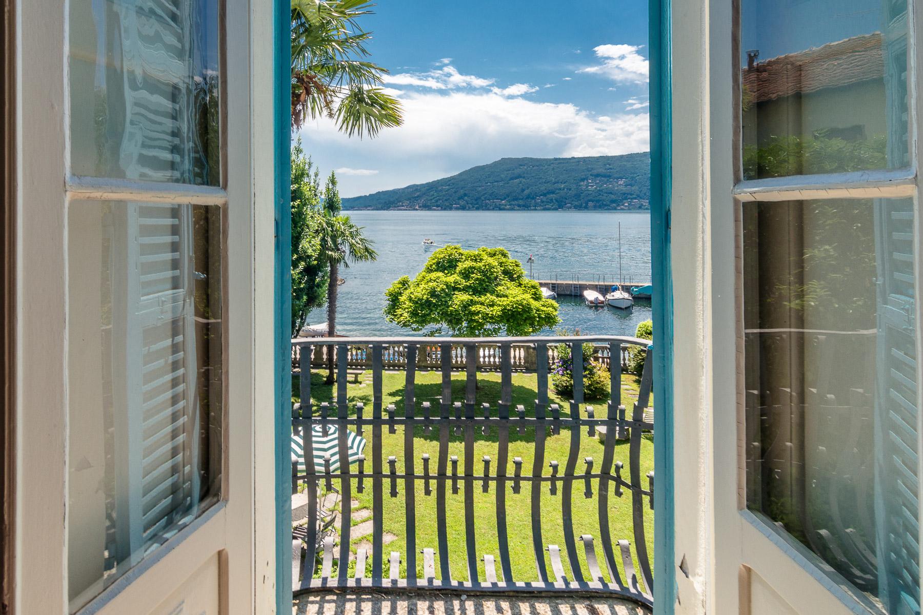 Historic house directly on Lake Maggiore - 32