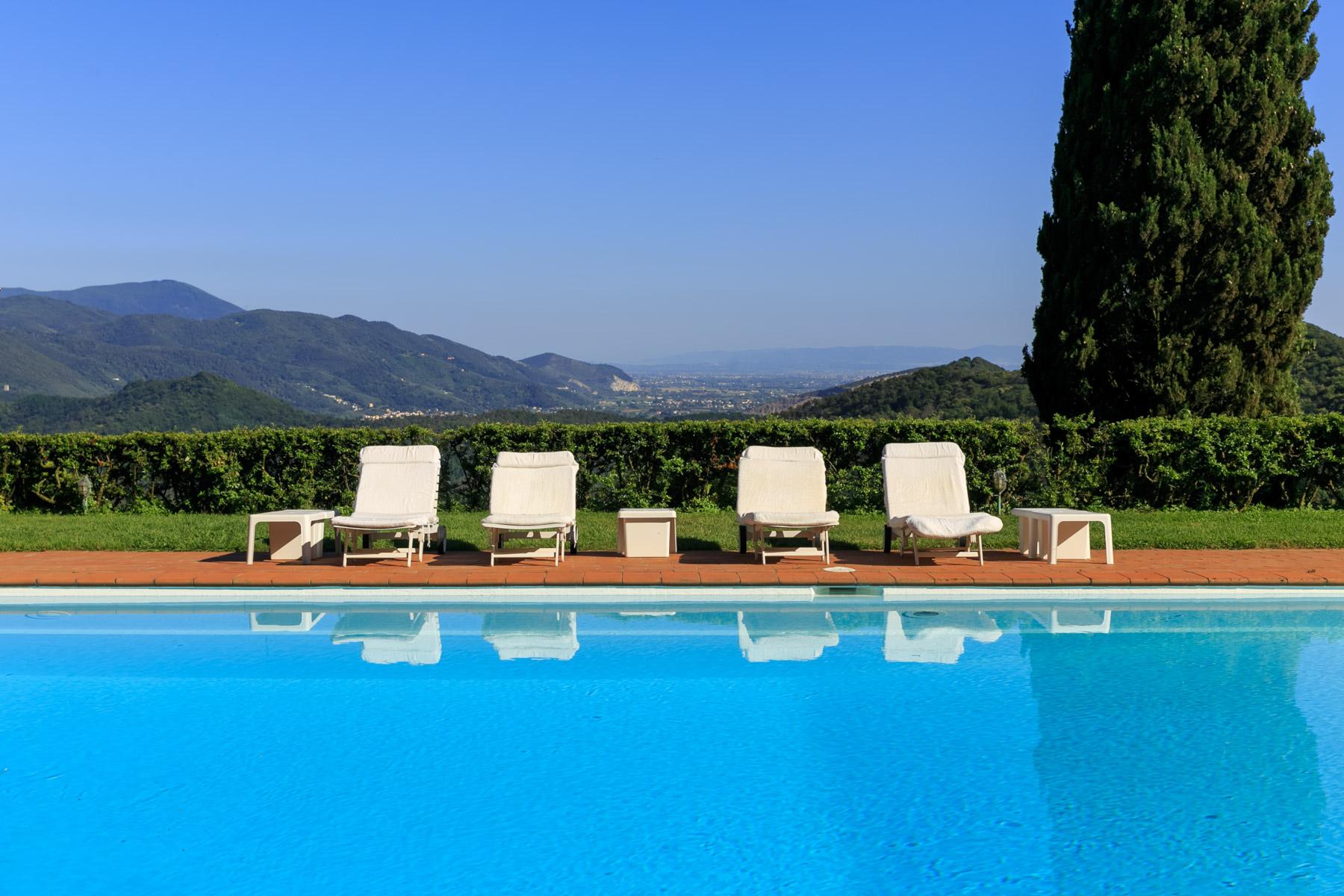 Villa with panoramic views over Versilia - 4
