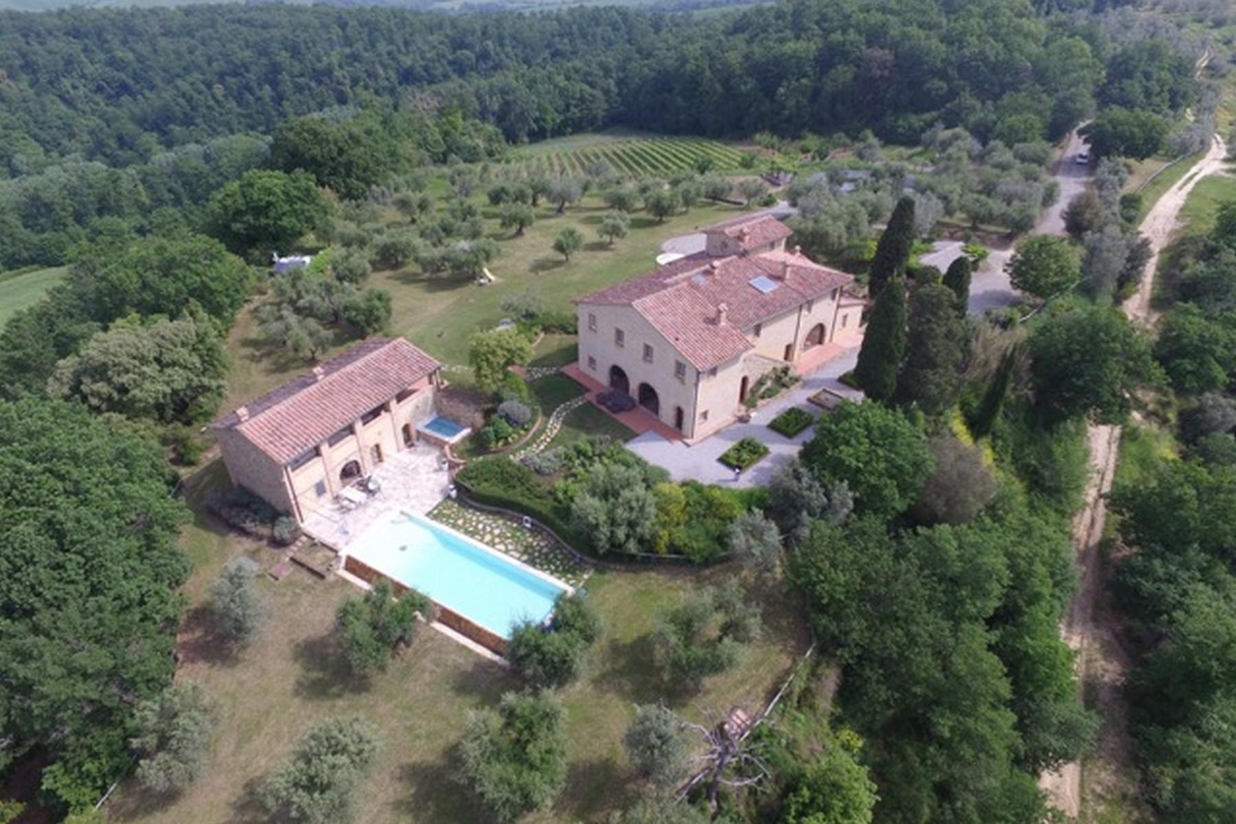 Meravigliosa Villa nelle campagne Toscane - 1
