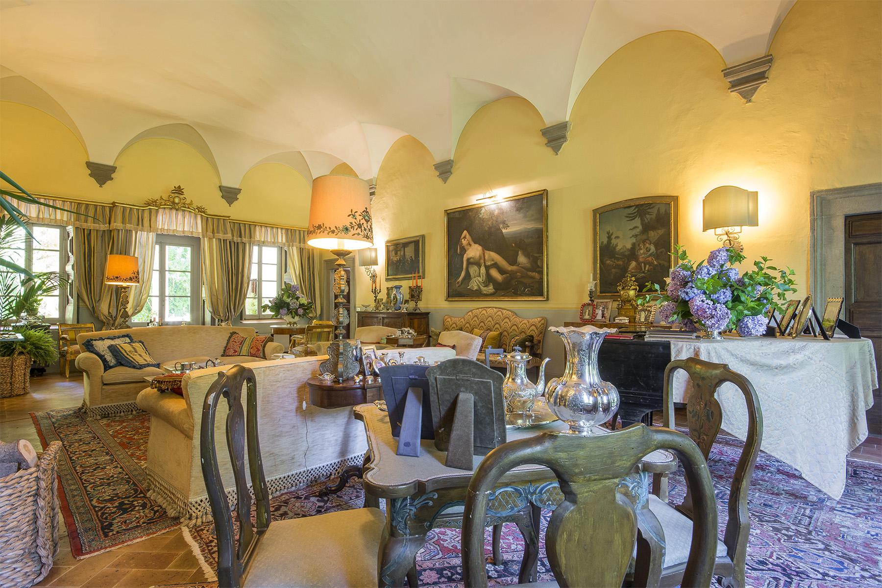 Enchanted Villa in the countryside of Vorno - 16