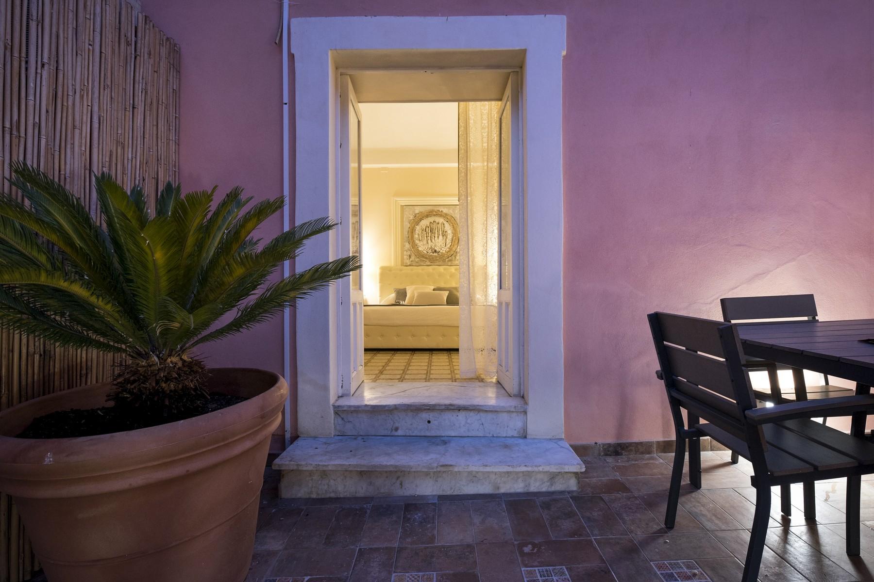 Renovated townhouse in Noto - 10