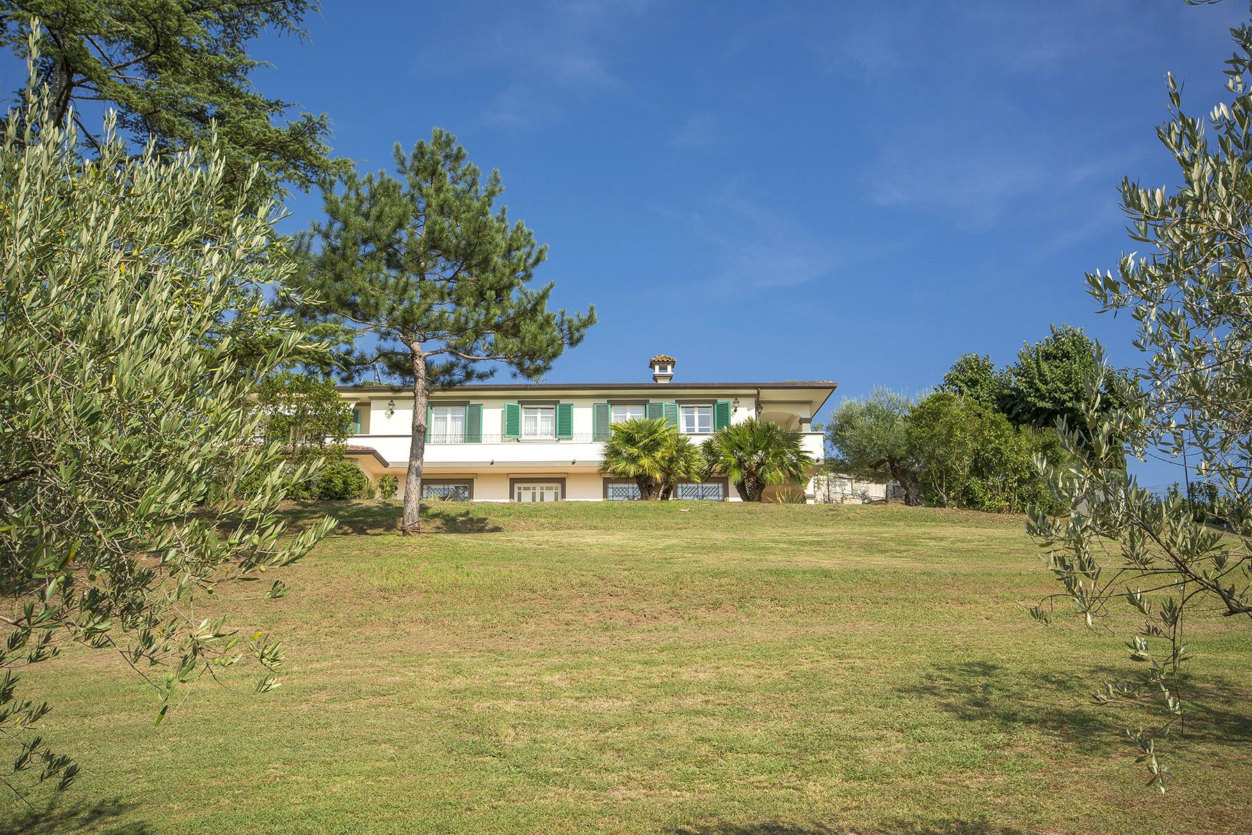 Charmante Villa auf den Hügeln von Lucca - 25