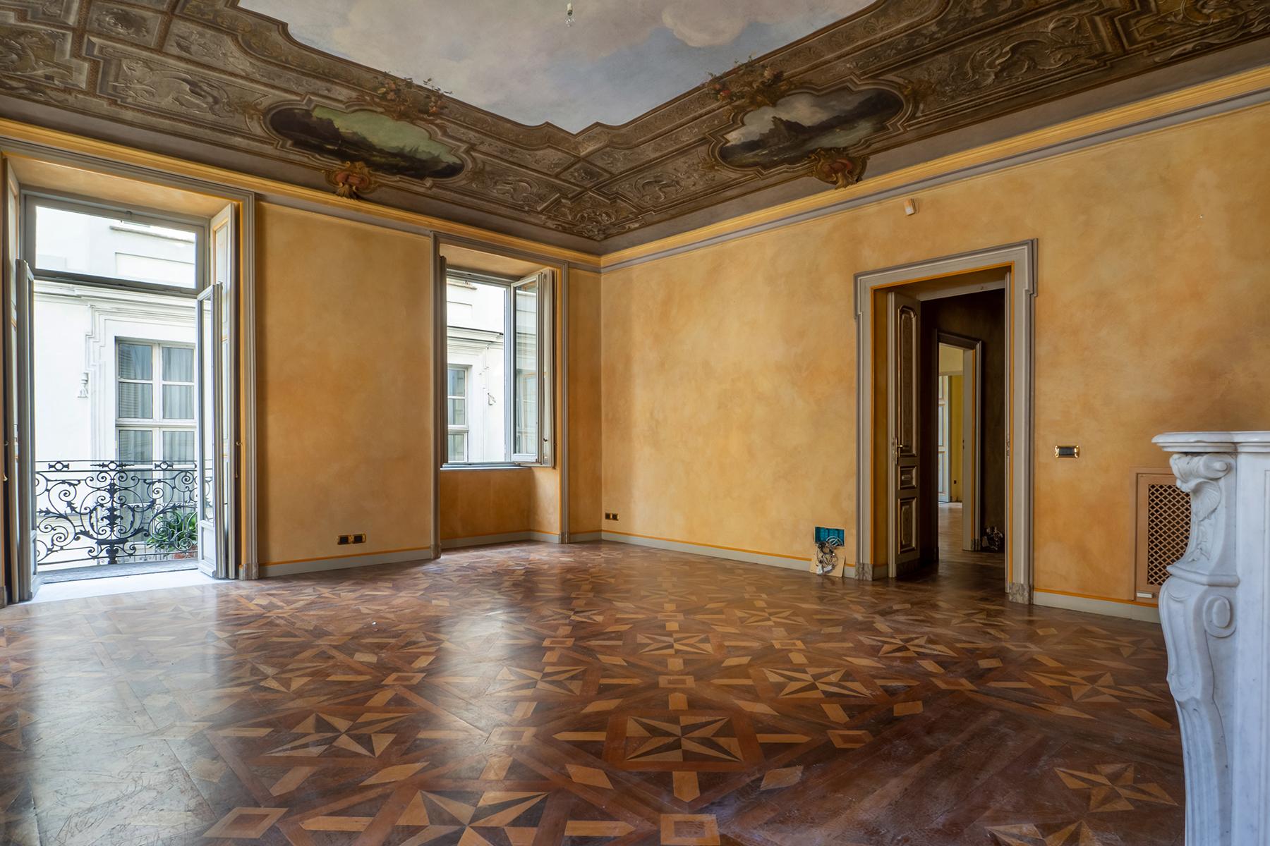 Appartamento d'epoca nel centro storico di Torino - 4