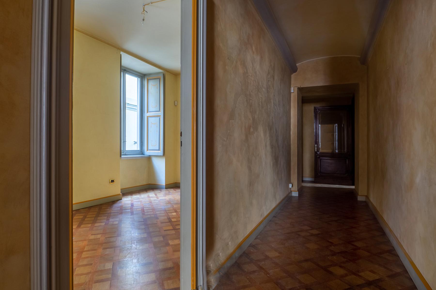 Appartamento d'epoca nel centro storico di Torino - 11