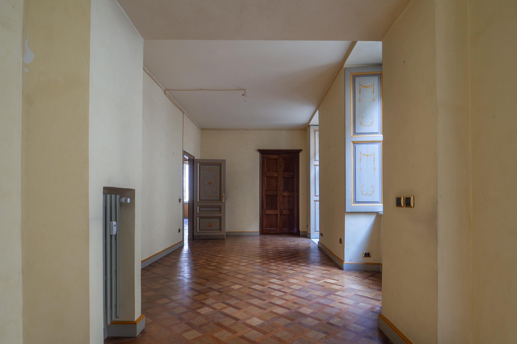 Antike Wohnung in der Altstadt Turins - 15