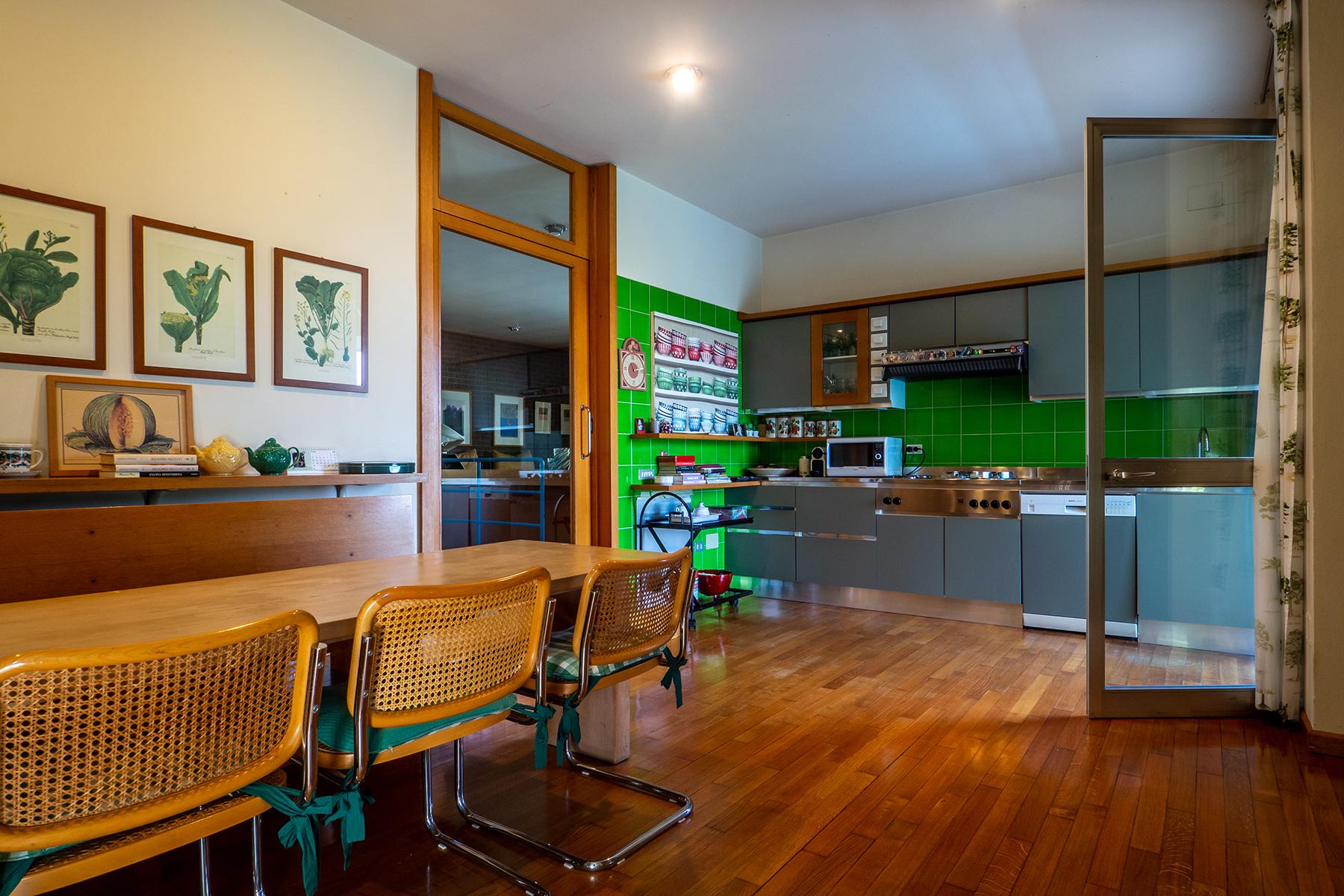 Moderne Villa auf den grünen Hügeln des Monferrato - 23