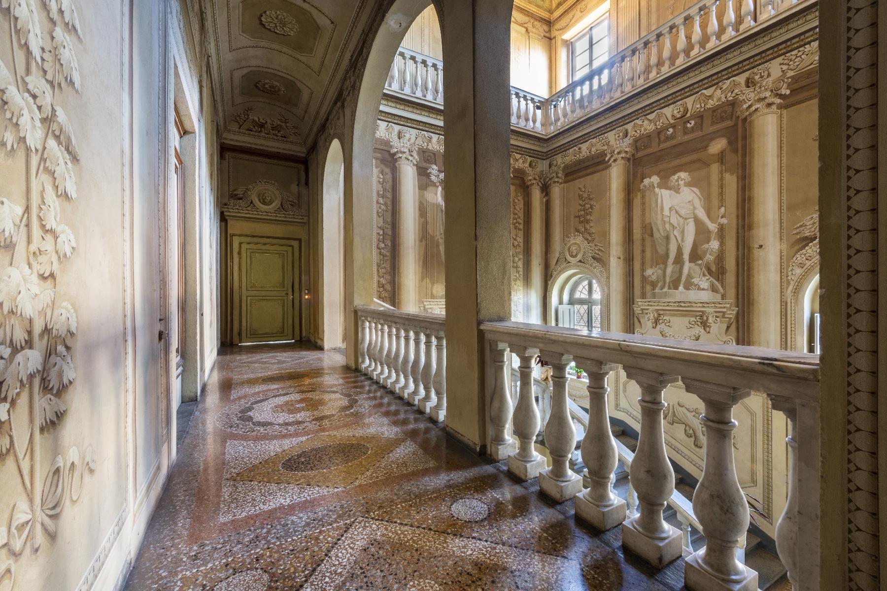 Wunderschöne Villa aus 1700 im Herzen der Toskana - 8