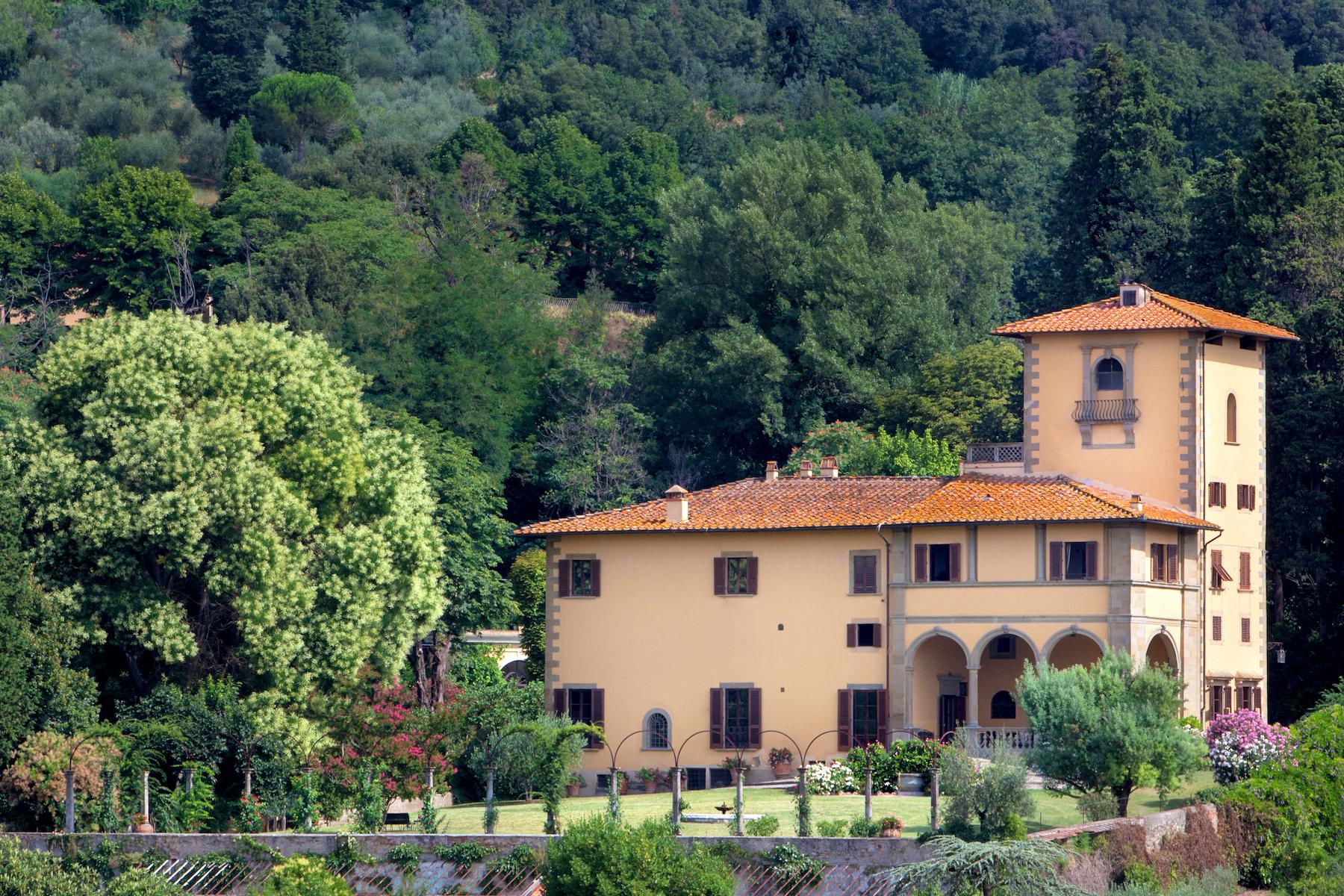 An important villa with pool on the hills of Florence - 15