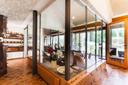 Prestigiosa villa moderna degli anni ottanta vicino al lago di Montorfano, in vendita, Cantù | Sotheby’s Realty Italy - 11