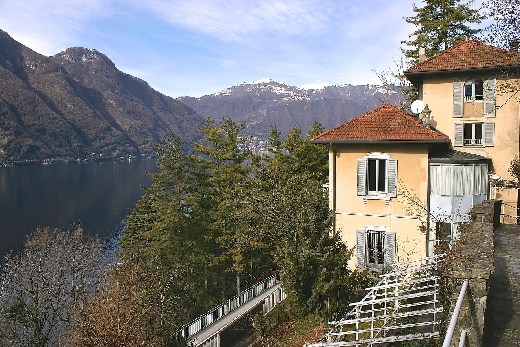 Elegante villa depoca con splendida vista lago - 1