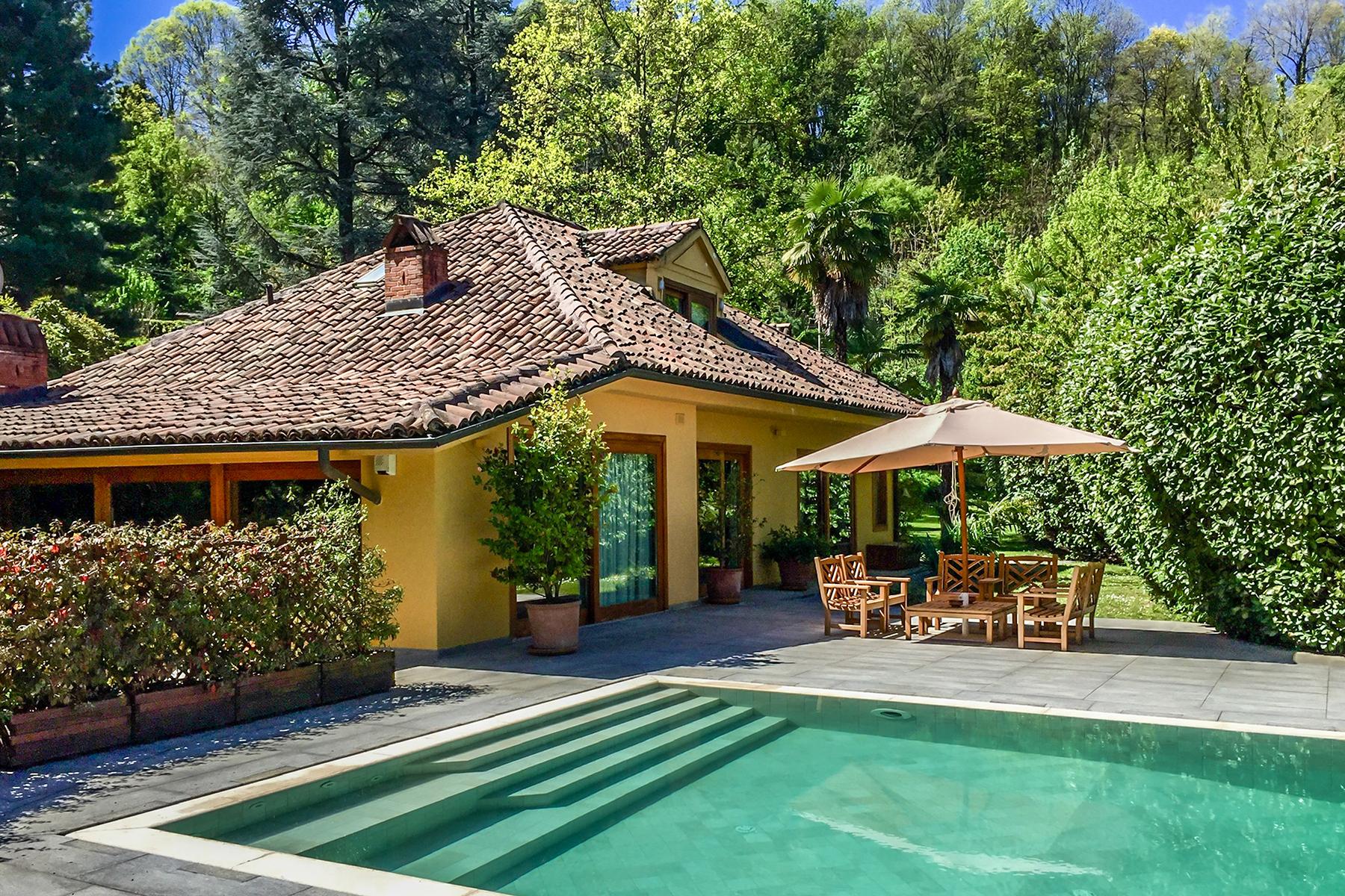 Villa mit Pool auf dem renommierten Hügel Turins - 1