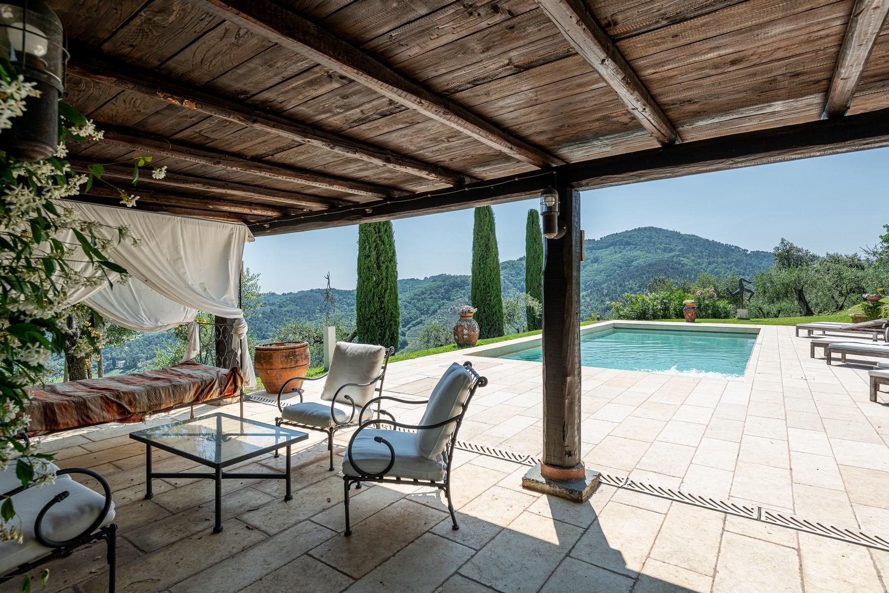 Magical farmhouse with stunning views on the hills of Lucca - 2