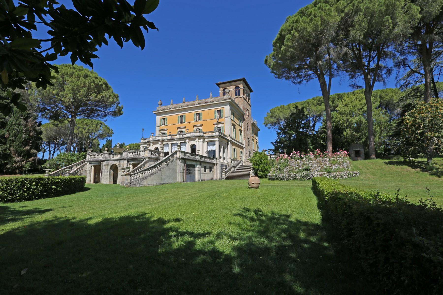 Magnifica Villa storica con giardino all' italiana in Umbria - 22