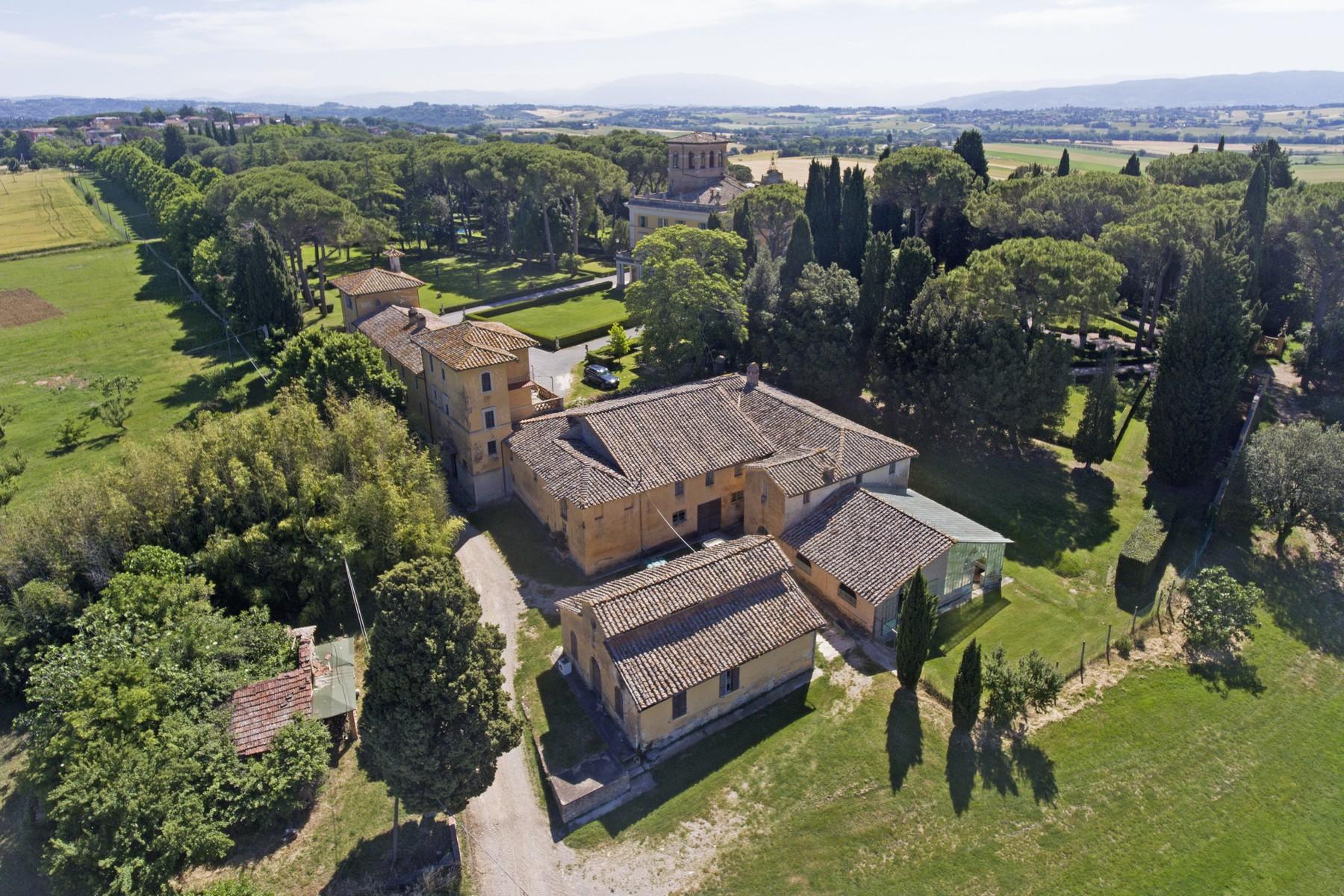 Magnifica Villa storica con giardino all' italiana in Umbria - 16