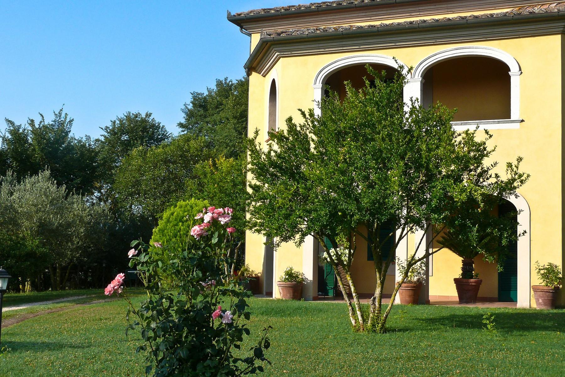 Elegantes Herrenhaus auf den Hügeln zwischen Toskana und Umbrien - 8
