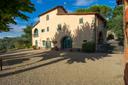 Incantevole Casale con campo da tennis e piscina, in vendita, Castelfranco Piandiscò | Sotheby’s Realty Italy - 6