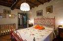 Incantevole Casale con campo da tennis e piscina, in vendita, Castelfranco Piandiscò | Sotheby’s Realty Italy - 16