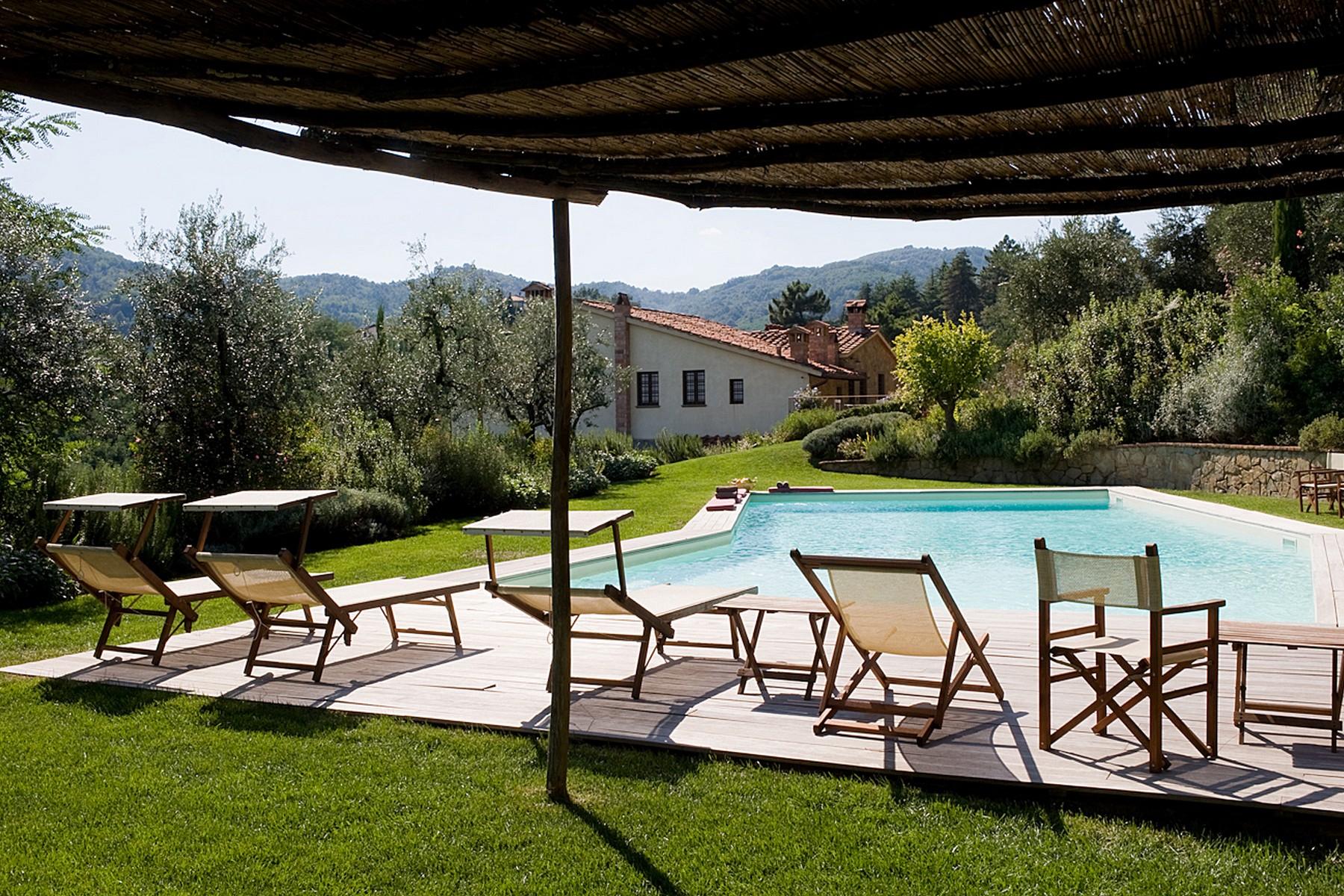 Farmhouse for sale in the Tuscan hills - 5