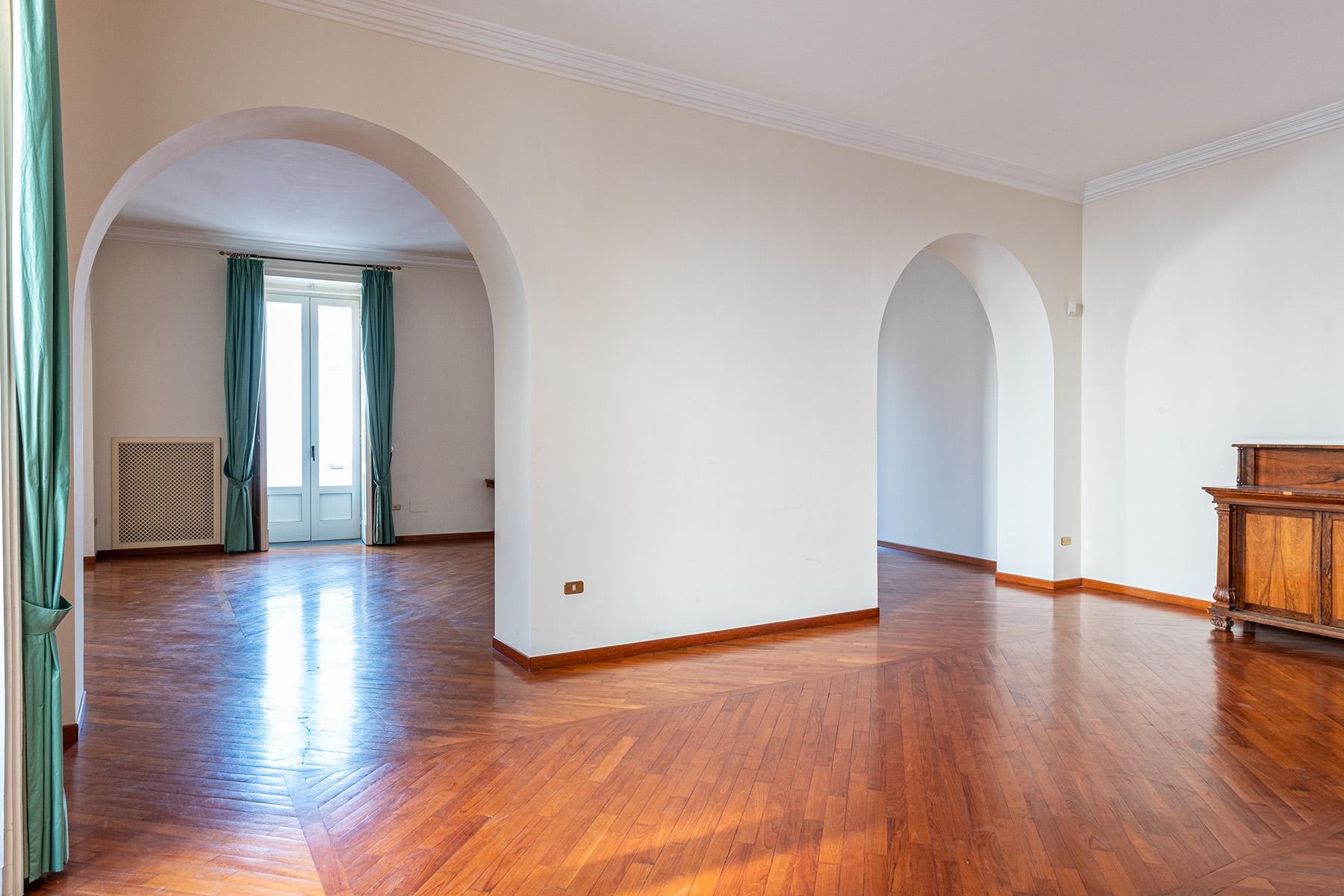 Luminosissimo appartamento con terrazzo in antico palazzo nobiliare - 3