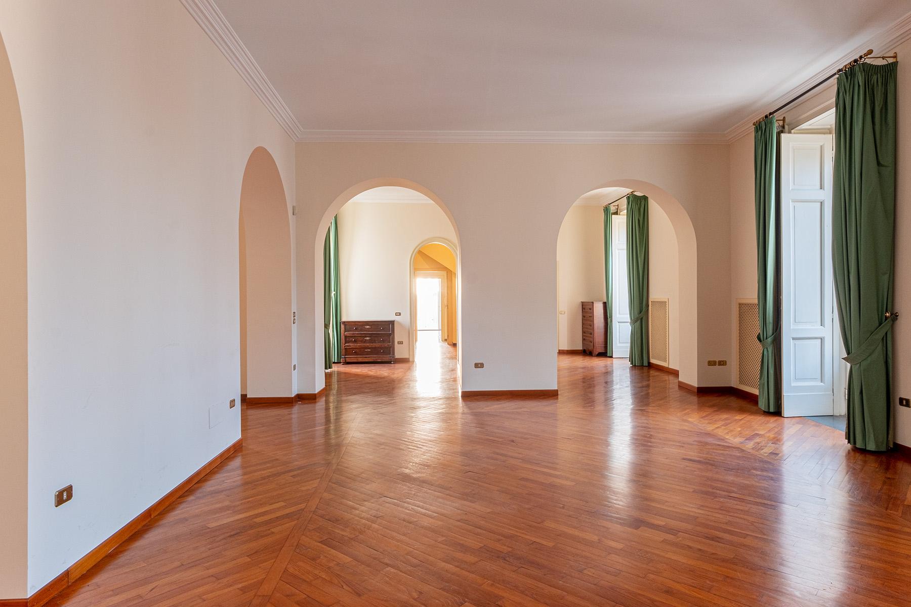 Luminosissimo appartamento con terrazzo in antico palazzo nobiliare - 1