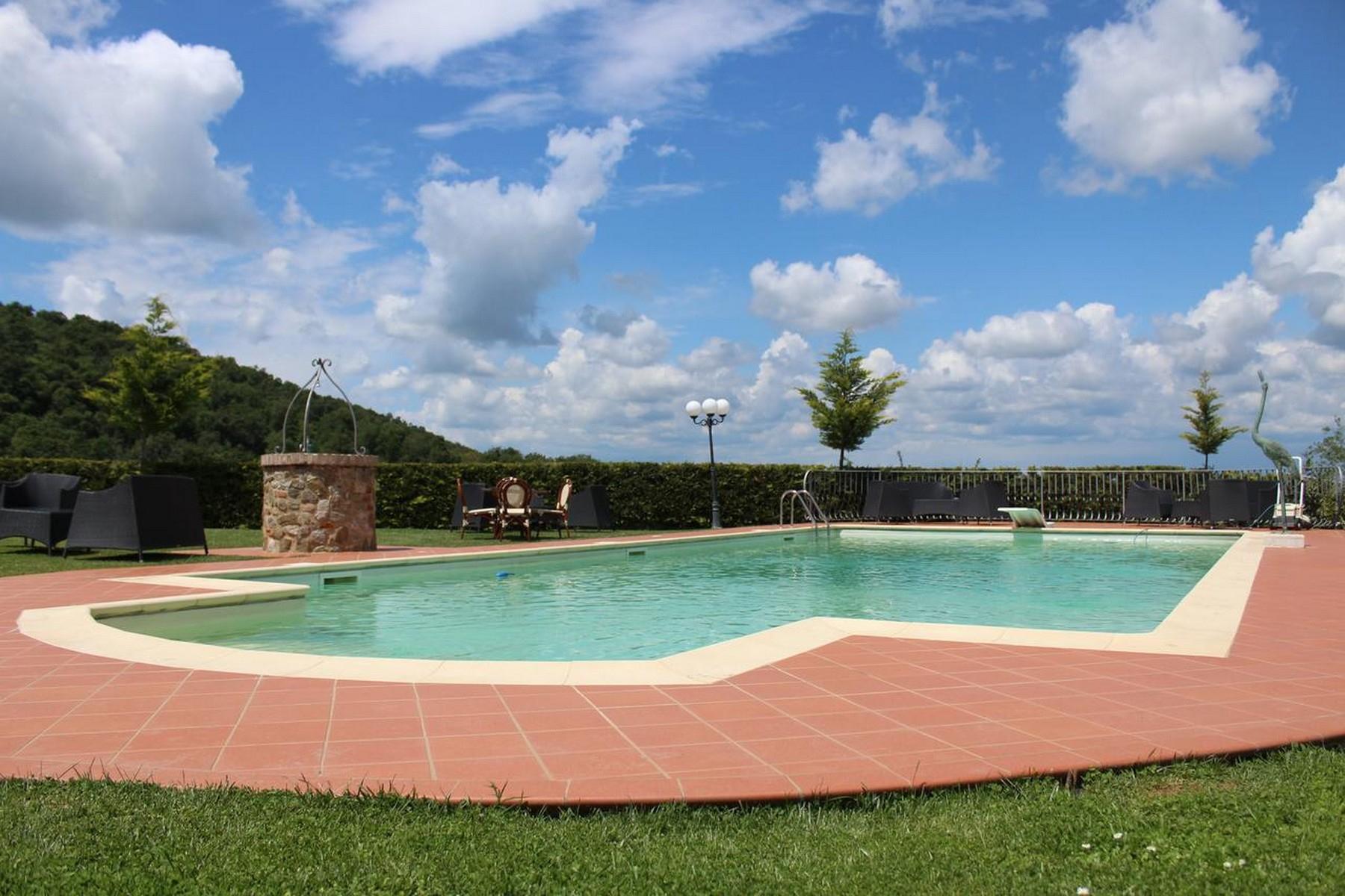 Bel hôtel de charme avec restaurant et spa dans les collines de Torrita di Siena - 6