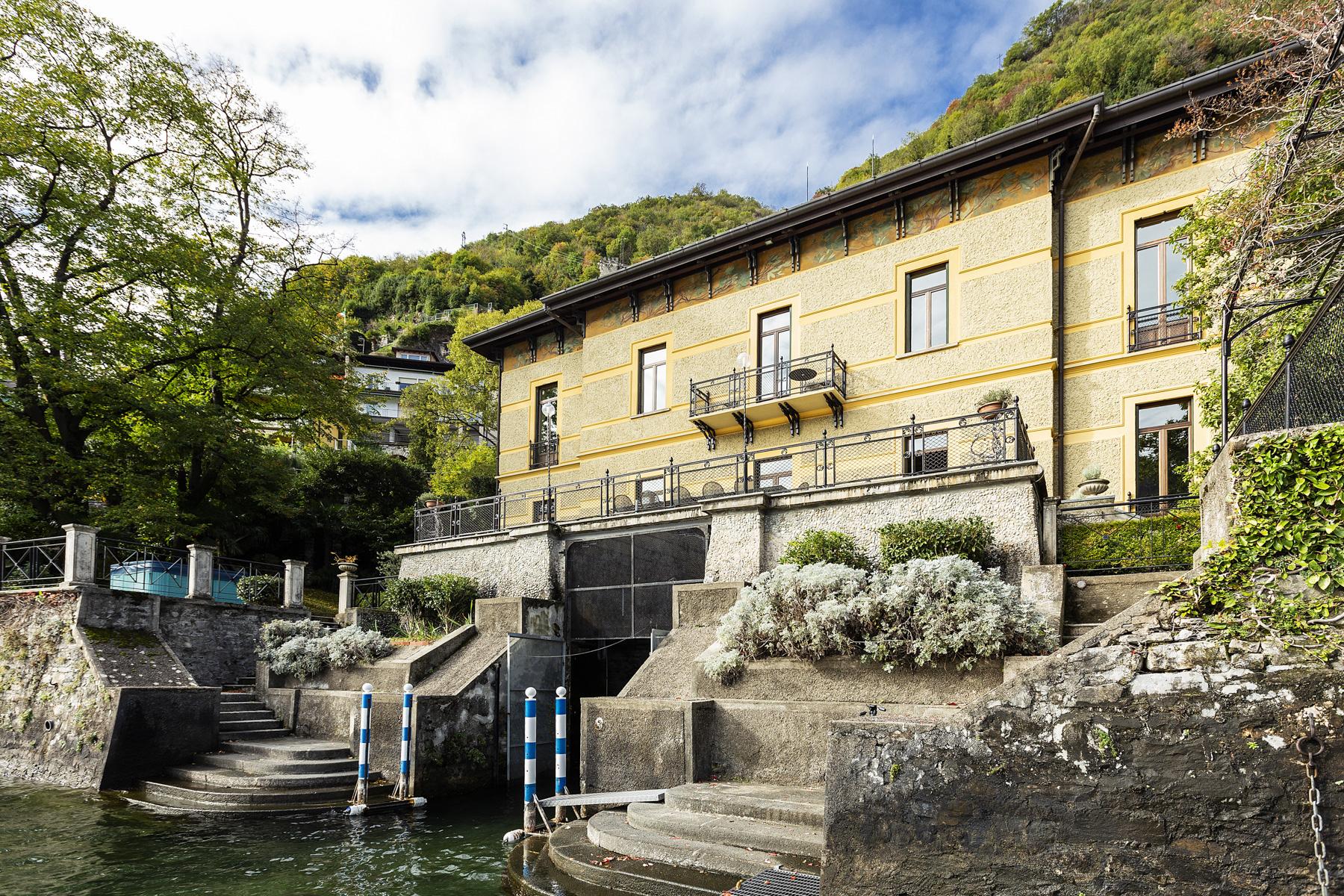 Villa historique avec accès direct au lac, quai privé et ponton - 32